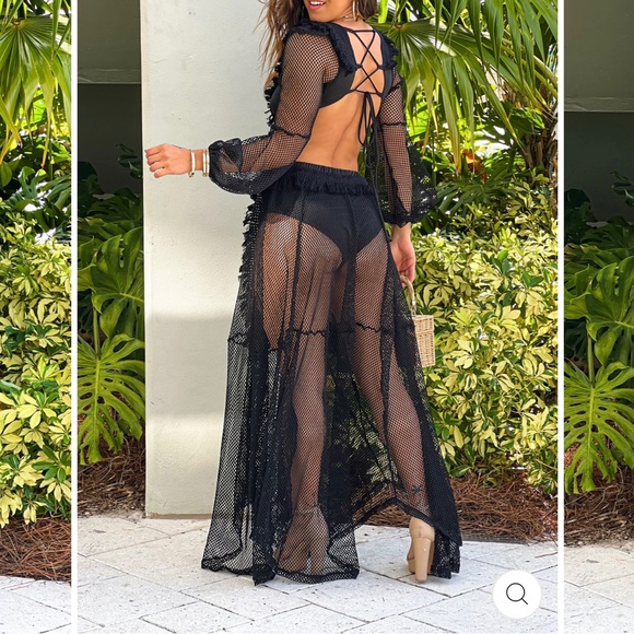 Gorgeous sexy black maxi dress - Picture 3 of 4